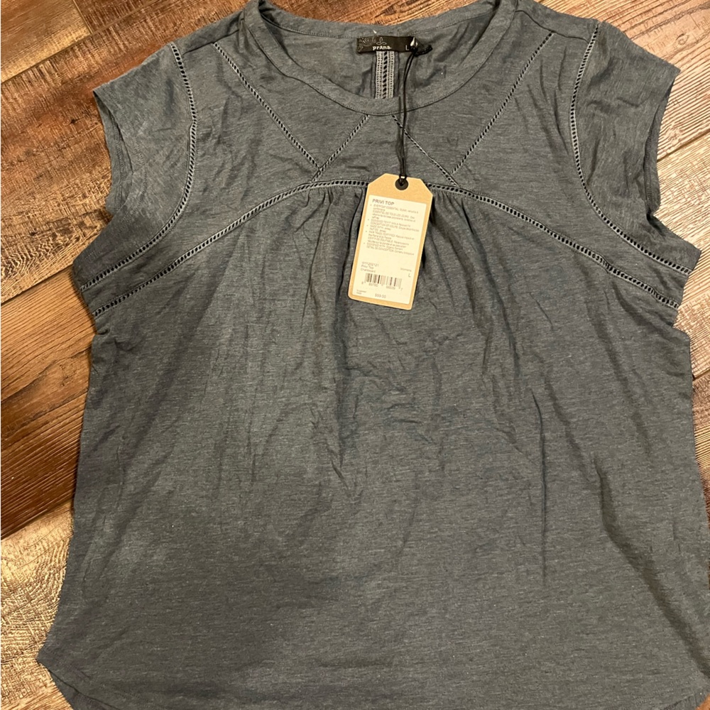 Prana Privi top